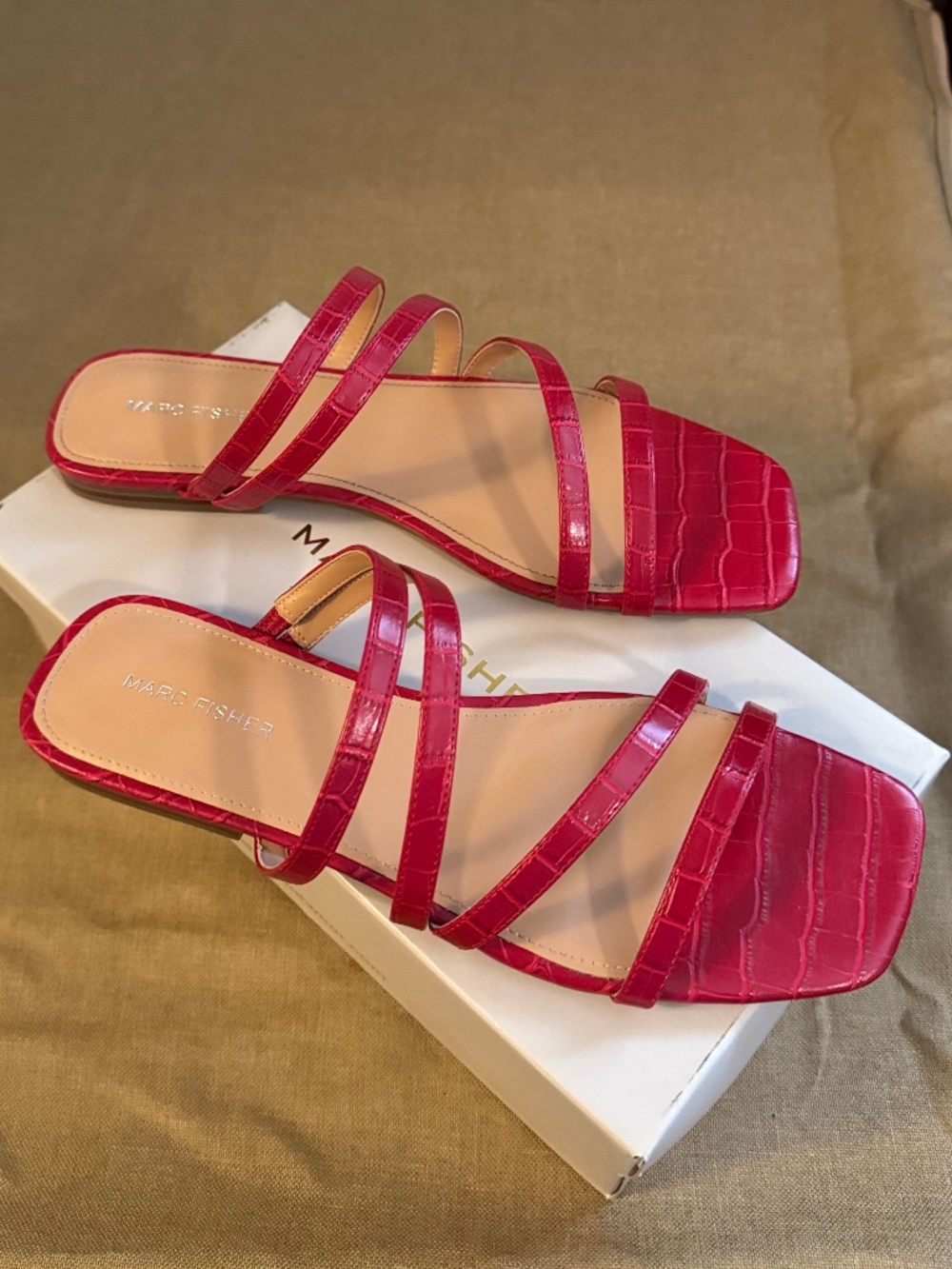 Marc Fisher Elisy 2 Sandals - Picture 5 of 9